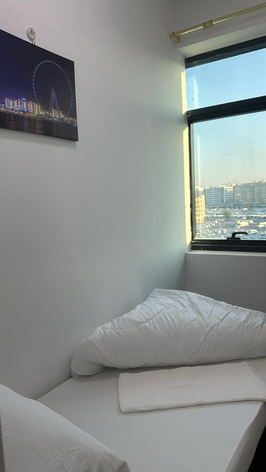 Four Stars Hostel Dubai Eksteriør bilde